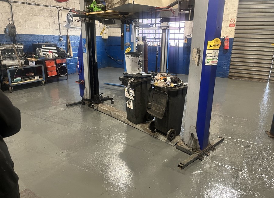 Repairs workshop photo